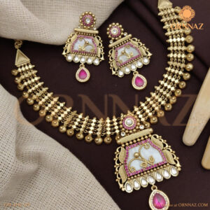 Light Pink Kundan Pearl Gold Plated Necklace Earrings Set