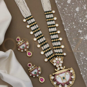 Classy Kundan Rani Haar Set with Earrings for Marriage