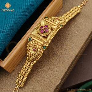 Elegant High Gold Bracelet with Square Pendant and Pink Stone