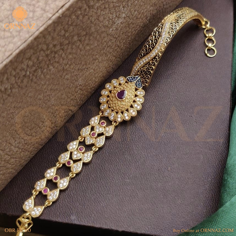 Om Superior Quality Hand-finished Design Gold Plated Kada Bracelet For Men  - Style A934 at Rs 1200.00 | आर्टिफिशियल कड़ा - Soni Fashion, Rajkot | ID:  2849555624555