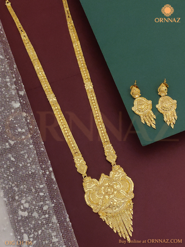 Matching gold hot sale jewellery set