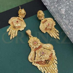 Fancy Artificial Jewellery Pendant Set for Women