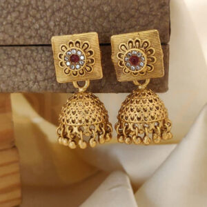 Fancy Square Shape Design Antique Matte Finish Kundan Earrings