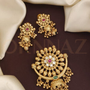 Antique Matte Finish Floral Designed Kundan Pendant Set with Jhumka Earrings