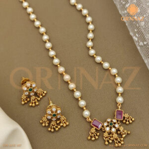 Fancy Antique White Pearl Necklace Set with Flower Earrings